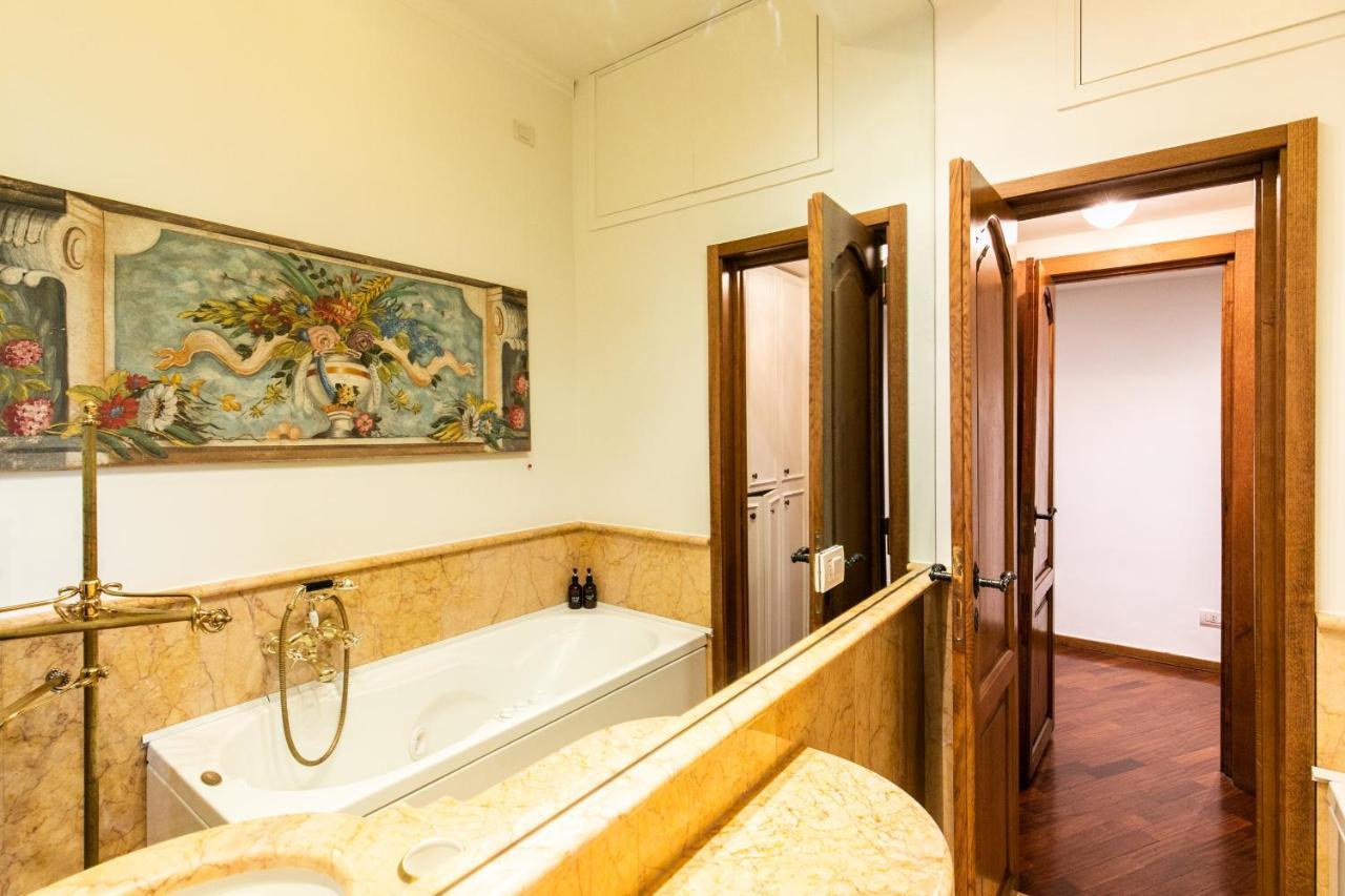 Klimt - Jacuzzi 5 Star - Luxury Design Apartment 밀라노 외부 사진