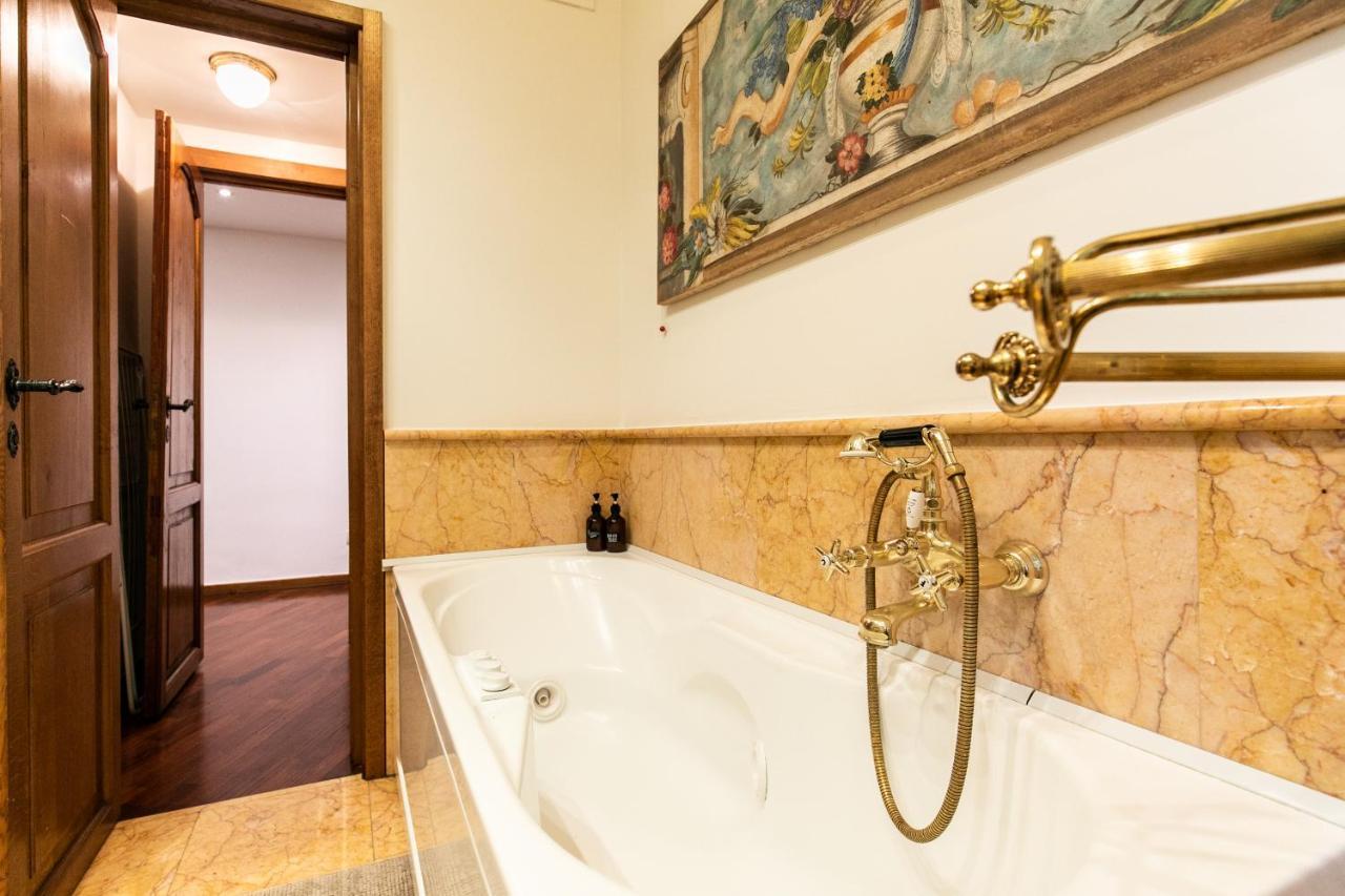 Klimt - Jacuzzi 5 Star - Luxury Design Apartment 밀라노 외부 사진